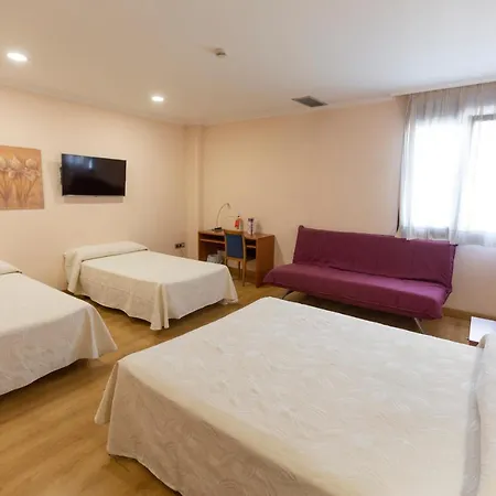 Andamur San Hotell 3*