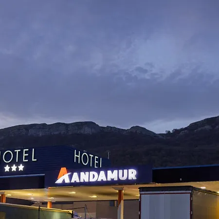 فندق Andamur San